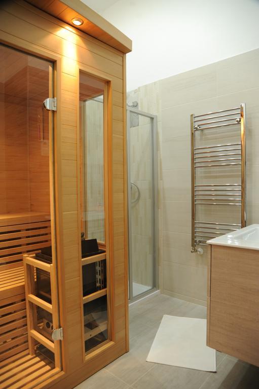 Budapesteasyflat Basilica Lux Apartmán *